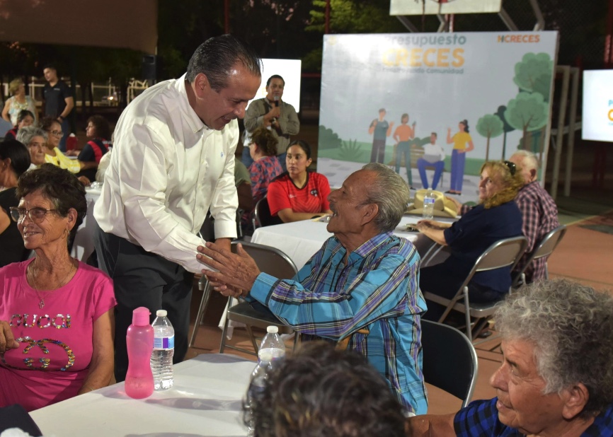 Convoca Toño Astiazarán a vecinos de la Olivares a participar en Presupuesto CRECES