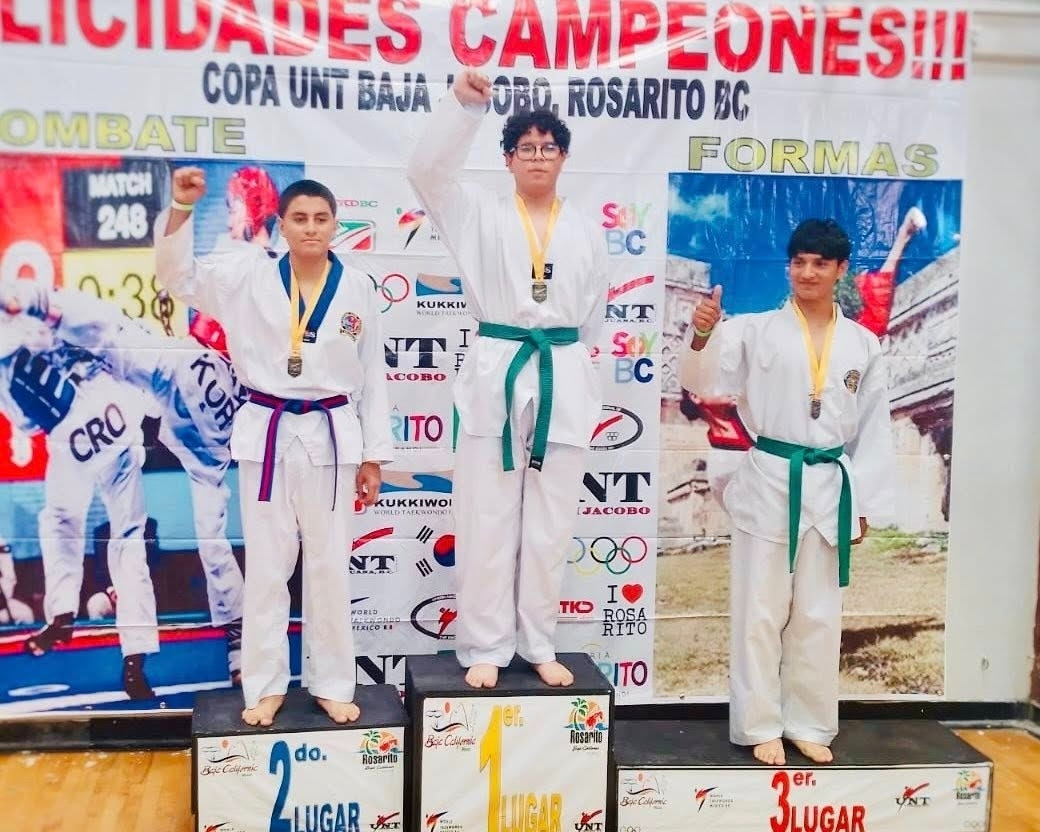 Destacan estudiantes deportistas sonorenses en competencia regional de taekwondo: Utslrc