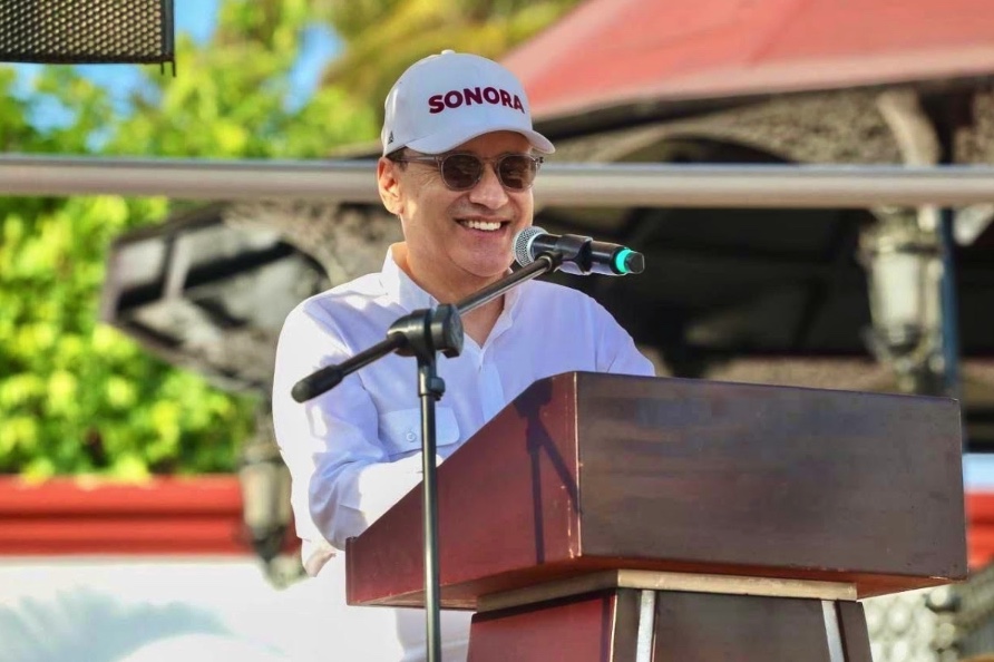Gobernador Durazo detona economía, turismo y conectividad con nueva ruta aérea Hermosillo-Mazatlán